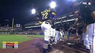 STL@PIT: McCutchen lifts a walk off homer in the 14th