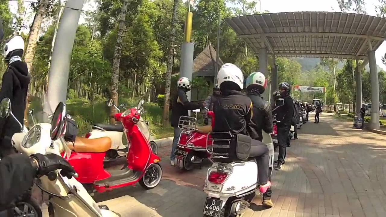Scooter Bandits Goes to Kawah Putih YouTube