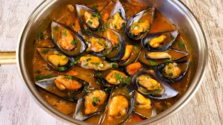 La esposa de un pescador me da la RECETA de los MEJILLONES a la MARINERA. #marisco