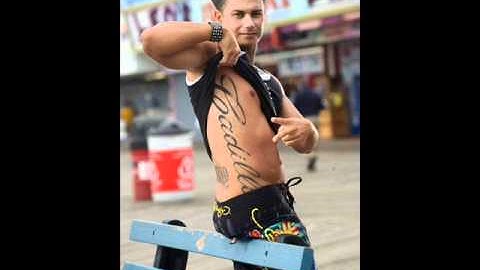 DJ Pauly D. All Fans Must Watch.