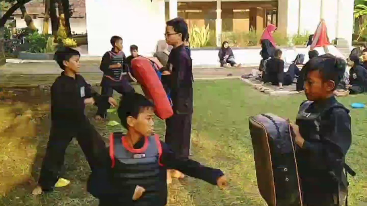 Lthane rutin silat  club PSHT  YouTube