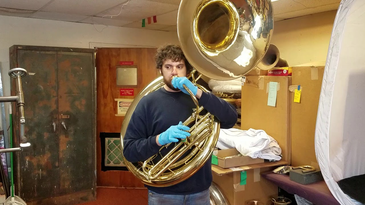 Vintage Reynolds sousaphone playtest YouTube