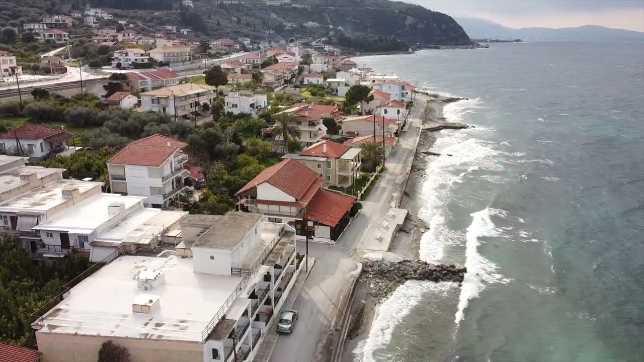 Paralia Platanou from above ( Παραλία Πλατάνου από ψηλά  )