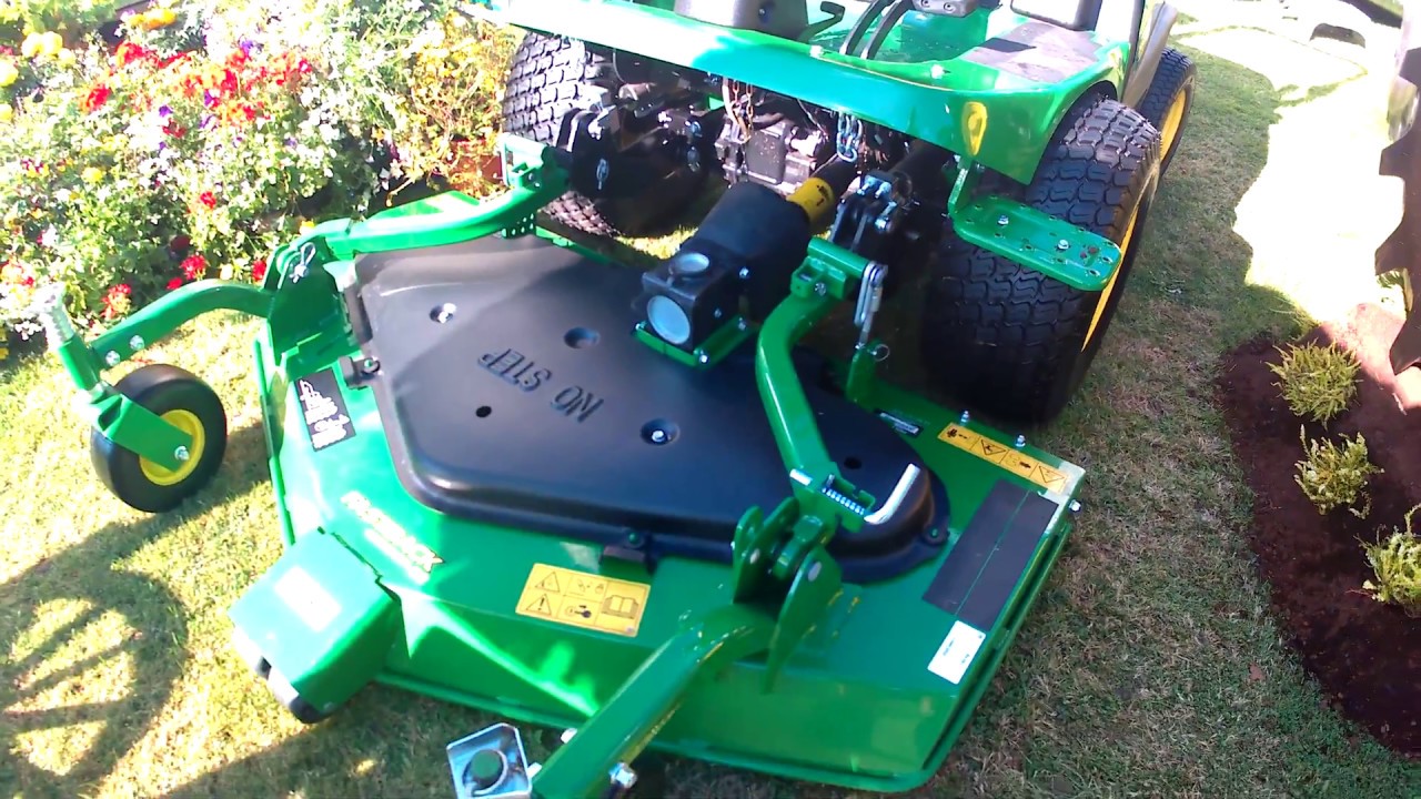 John Deere 1580 TerrainCut Front Rotary Mower