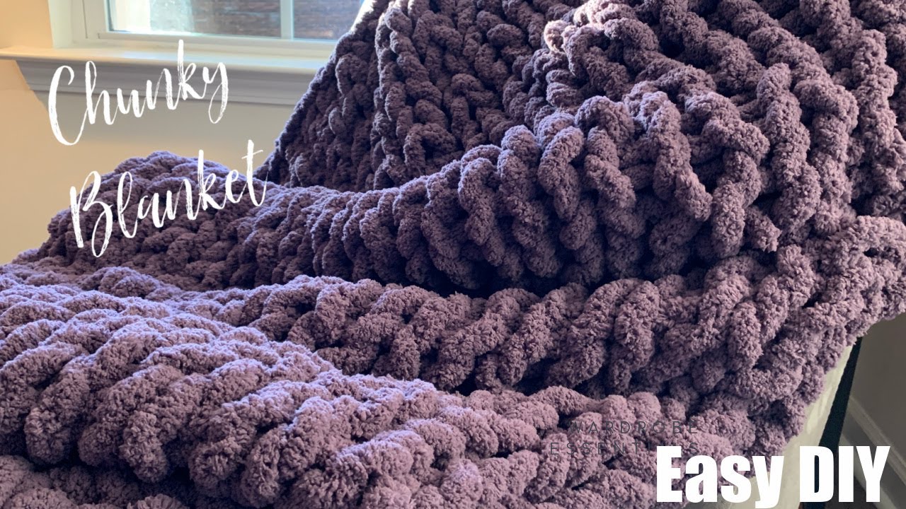 Easy DIY Hand Knit Blanket Tutorial with Chunky Yarn 