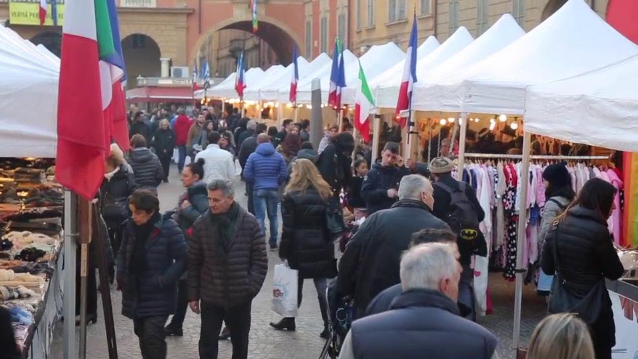 Altro che rivalità, a Reggio Emilia il mercatino francese è un successo