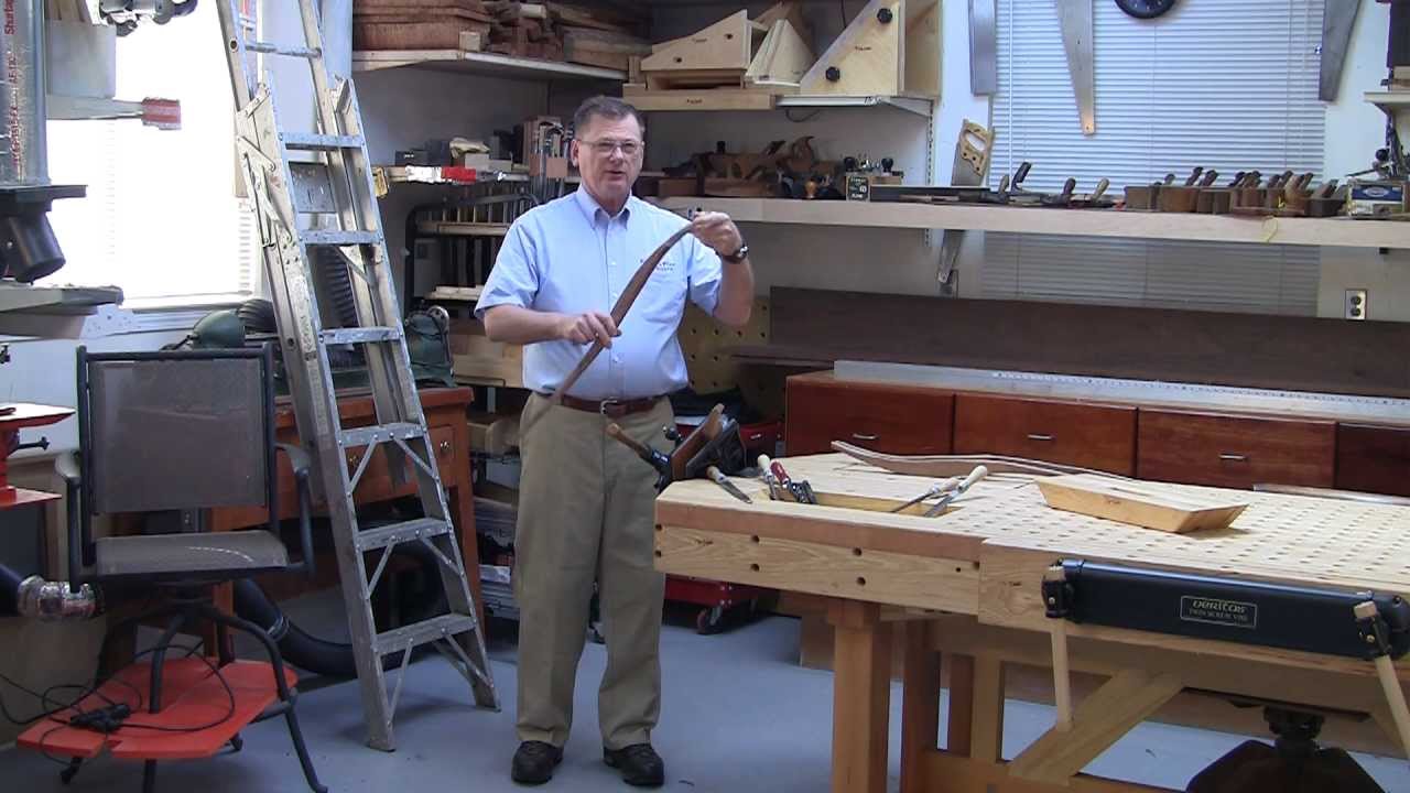 FOSTER WORKBENCH - using the Emmert pattern makers vise to hold sculptured furniture parts