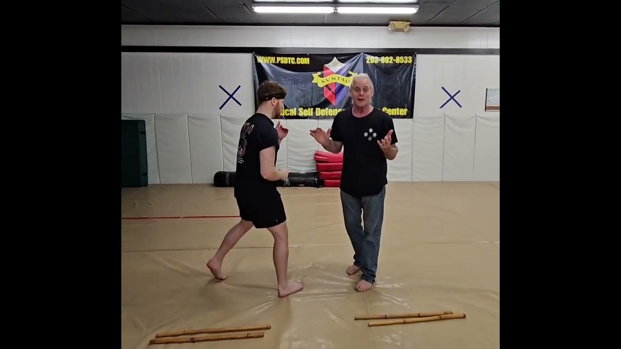 The hand weaving motions of empty hand & weapons fighting in Siniwali