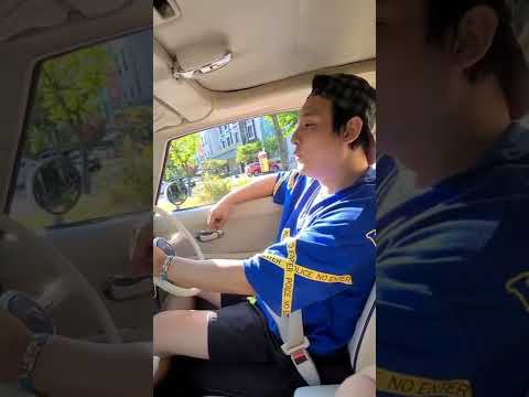 이효리씨가 타던 <strong>휘가로</strong> 키 180 남자가 몰면?