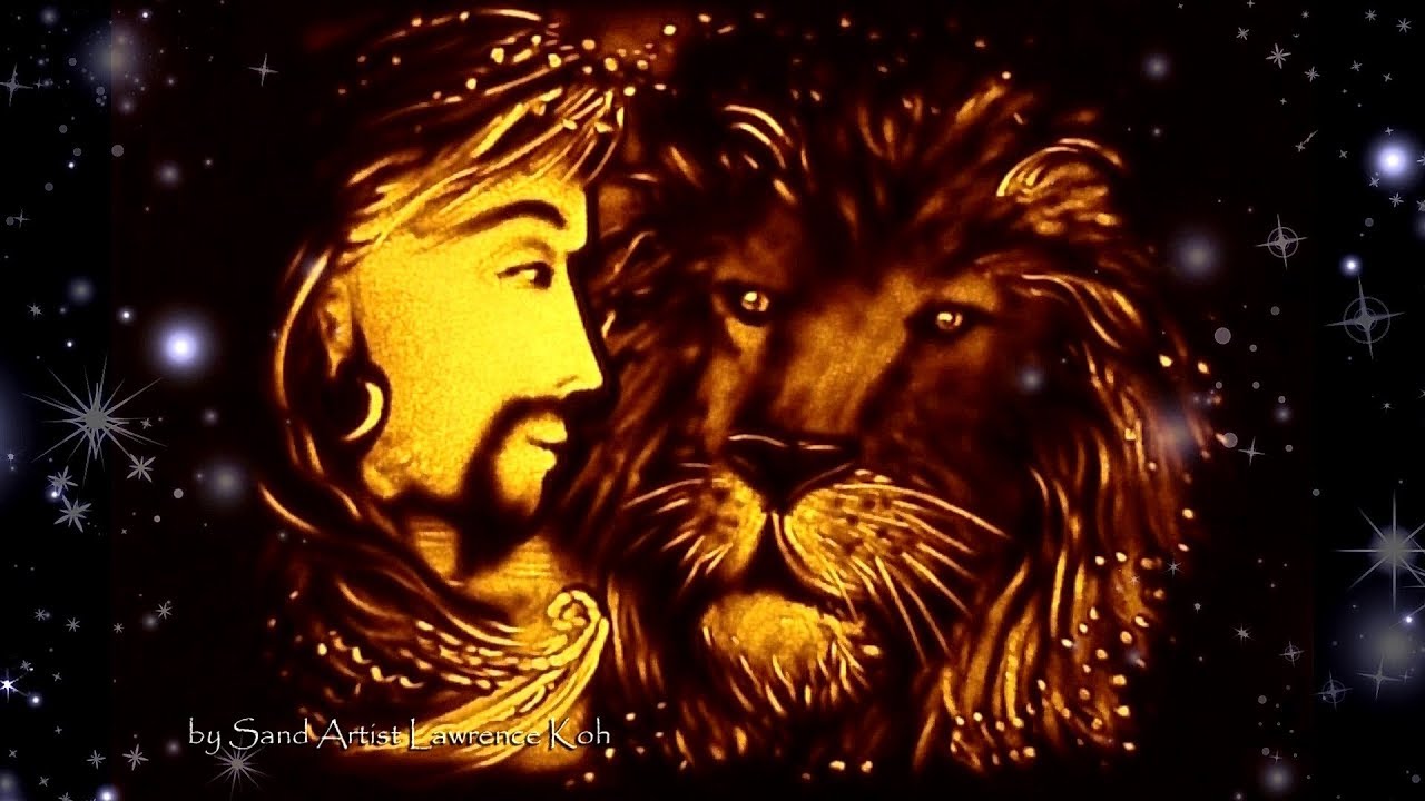 "Singapore Story" - Sand Art Film by Lawrence Koh from Singapore