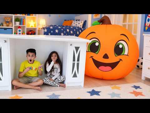 Heidi and Zidane dream about Halloween! 🎃 Giant pumpkin pranks and fun adventures