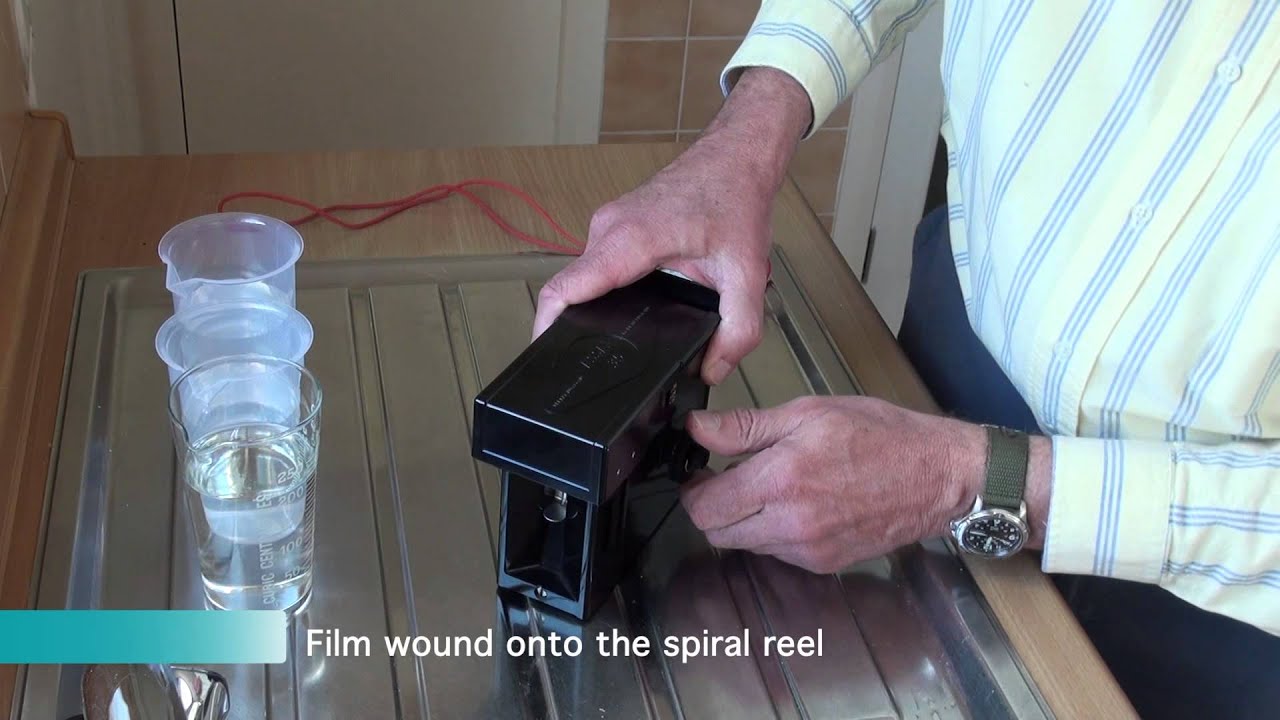 How to Develop Films in DaylightLoading Tanks Essex 35 for 35 mm Film