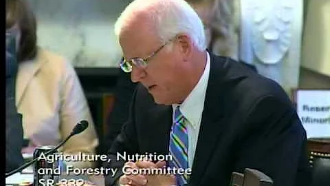 Sen. Chambliss Introduces Georgia Farmer to the Se...