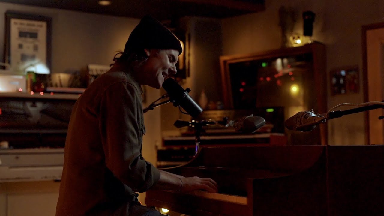 Ross Copperman Somewhere There's A Light On (Acoustic Video) YouTube