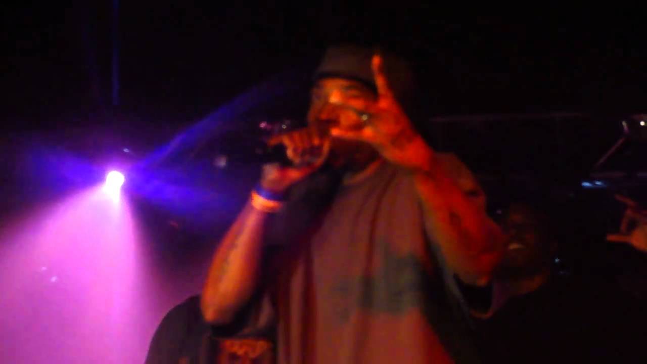 Julox - Medley (featuring "Bounce Wit' Me")