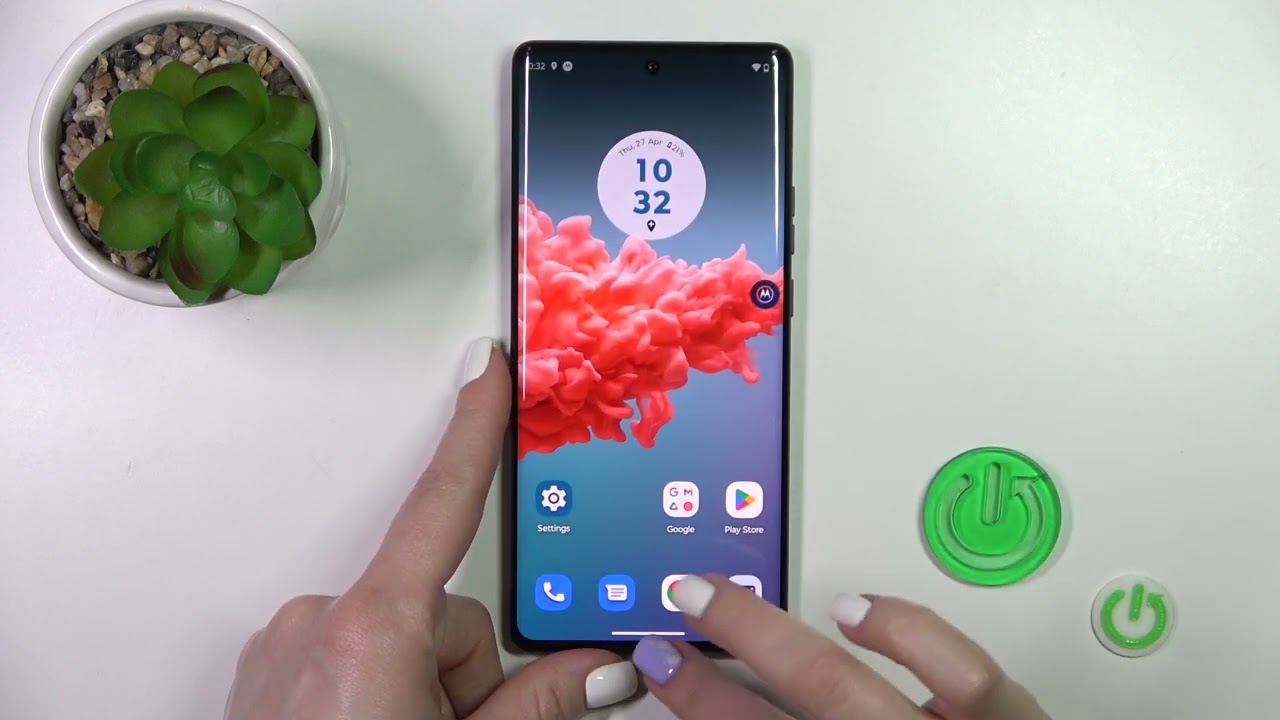 How to Activate Quick Launch on Motorola Moto X40 - Double Tap Power Key or Volume Keys
