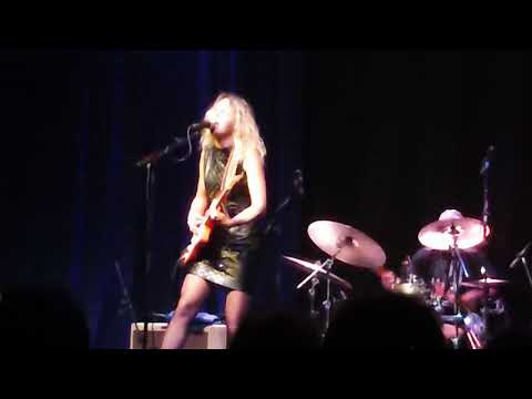 She Was A Doorman--Ana Popovic