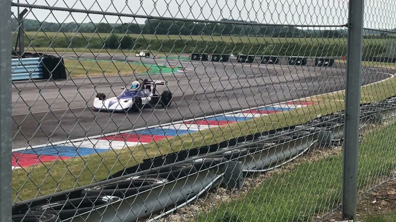Historic FF2000 at Thruxton