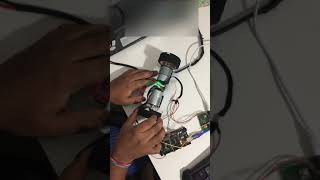 Synchronising two dc motors using an Arduino and  a simple PID position control algorithm.