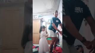 Di paksa maen tik tok'n sma bocil....🤣🤣