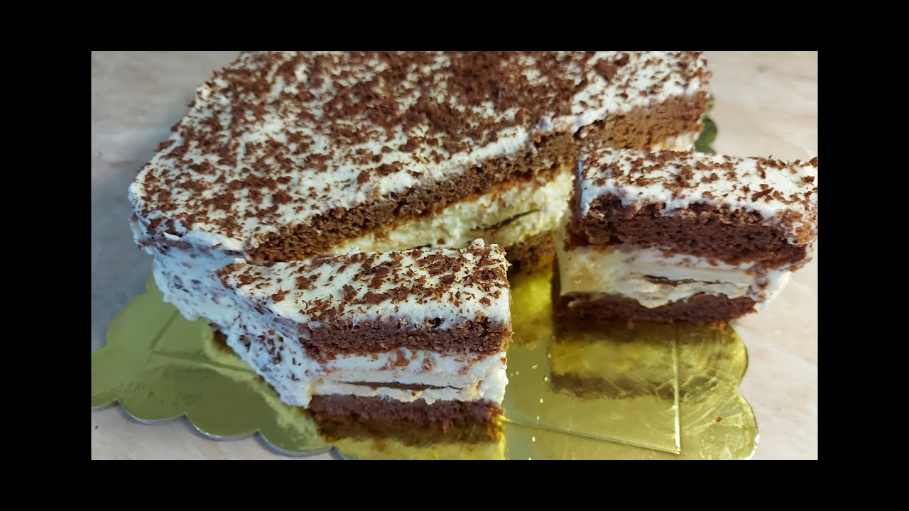Torta, nutellával töltött keksszel a közepén. YouTube