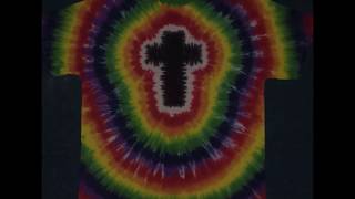 Learn how to tie dye!! Tie Dye Cross shirt