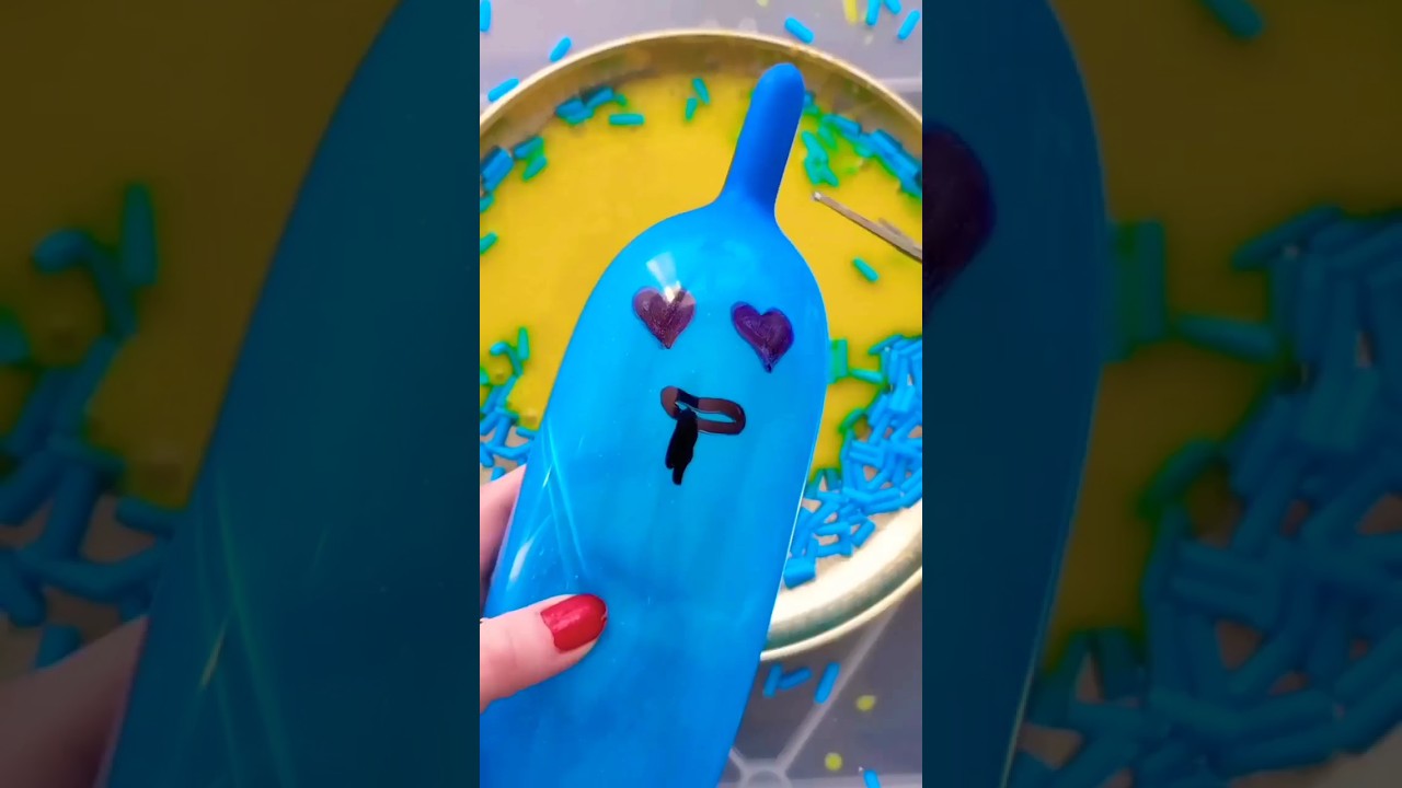 me on the toilet again 