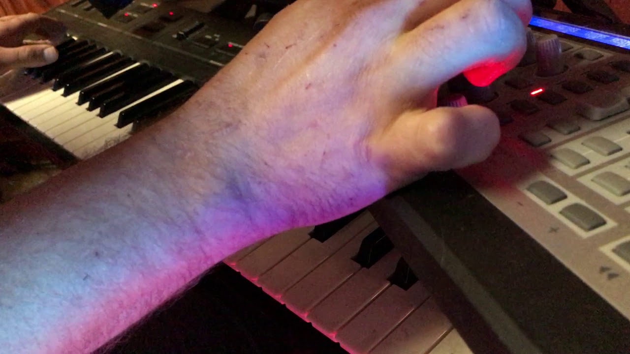 Korg DW-8000 w/ Novation Remote Zero SL