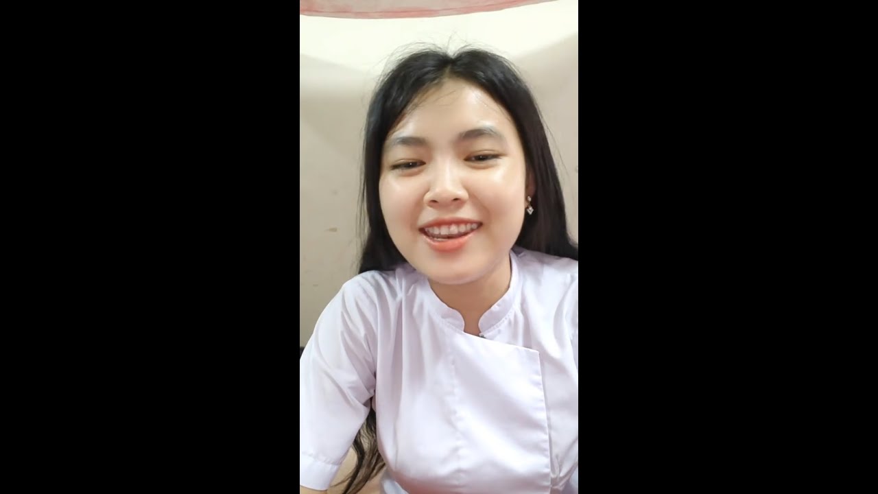 ဆရာမလေးကိုလမ်းမှာတွေလို့နှုတ်ဆက်မယ်ဆိုလည်း အချိန်ခါနဲ့နေရာလေးကြည့်ပြီးနှုတ်ဆက်နော် #foryou