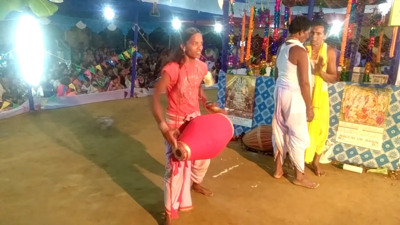 Akhanda chabisa prahara namasankirtan at Kathabaunsuli Gopal sahi
