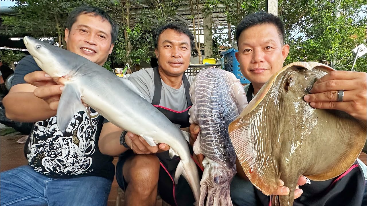 ซีฟุ๊ดถึงเชียงรายแล้วครับ ซาซิมิปลาฉลามกับน้าเล่