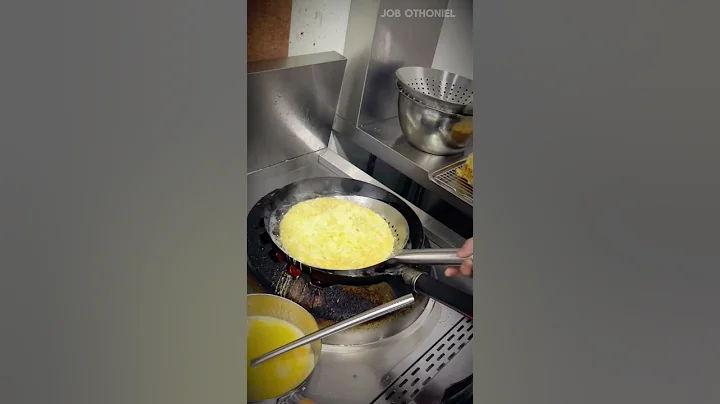 The Unexpected Flip That Changes Everything 🍳 Try It Yourself #eggrecipe #shorts #jobothoniel