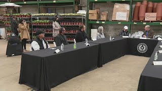 Texas Gov. Abbott Visits Dallas To Talk About Support For Small Businesses