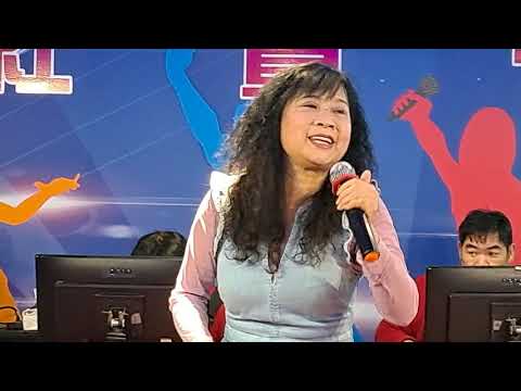 青春辣妹 王春美 紅寶石  演唱 媽媽歌星 2021:02:05 明華現場拍攝