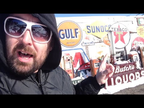 TheDailyWoo - 527 (12/10/13) Amazing Roadside Signs