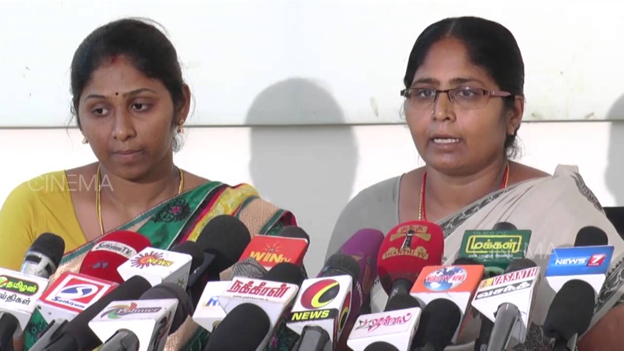 Veerappan Wife Muthulakshmi Denies The Story Of Ram Gopal Varma s veerappan-wife-muthulakshmi-denies-the-story-of-ram-gopal-varma-s