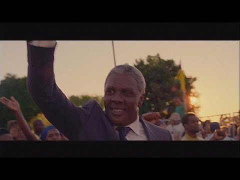 Mandela'nın 27 yıllık mücadelesi beyaz perdede - cinema