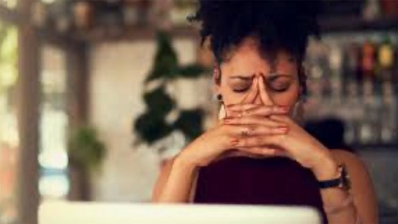 5 Red Flags of Fake Femininity | Women's Wednesday ©