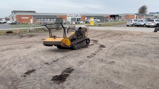 Køb Fjernstyret bælteklipper McConnel Robocut med Slagleklipper og grenknuser på Klaravik