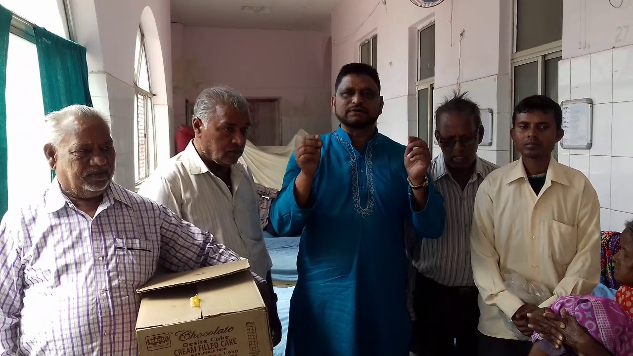 Bhartiya Ekta Committee ngo ke taraf se sadar hospital RANCHI me mariizo ko milk bread fruit