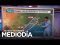 Una amenaza ciclónica puede agravar las inundaciones mortales en Texas | Noticias Telemundo