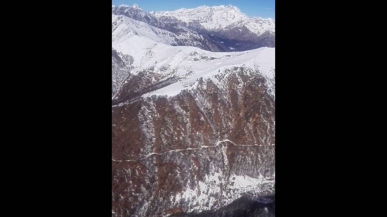 Il climber-09 arrampica