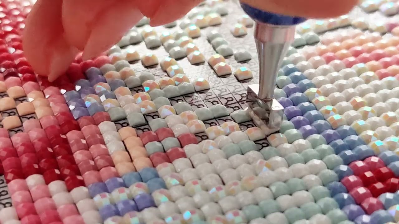 Relaxing Diamond Painting ASMR ✨ Santa Claus & Polar Bear | Picmondoo Advent Calendar