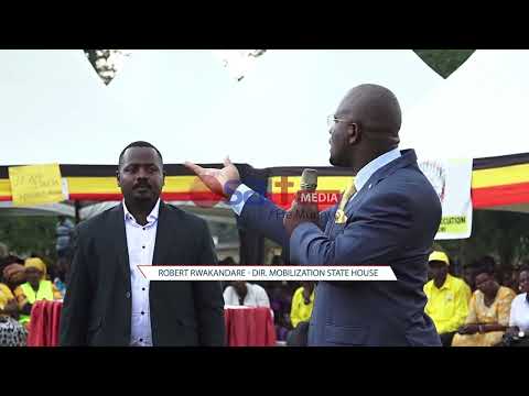 BONNABAGAGGAWALE GEN Salim Saleh Asuubizza Ab E Masaka Amakolero