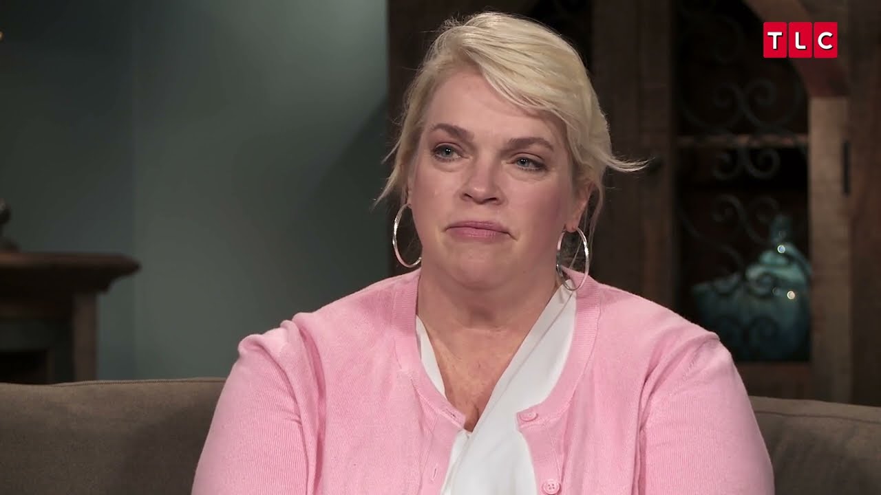 Janelle Brown Shares "Relief" Over Not Having Christmas With Kody