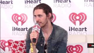 How to pronounce Hozier