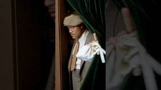 He’d take from the rich and give back to the streets.