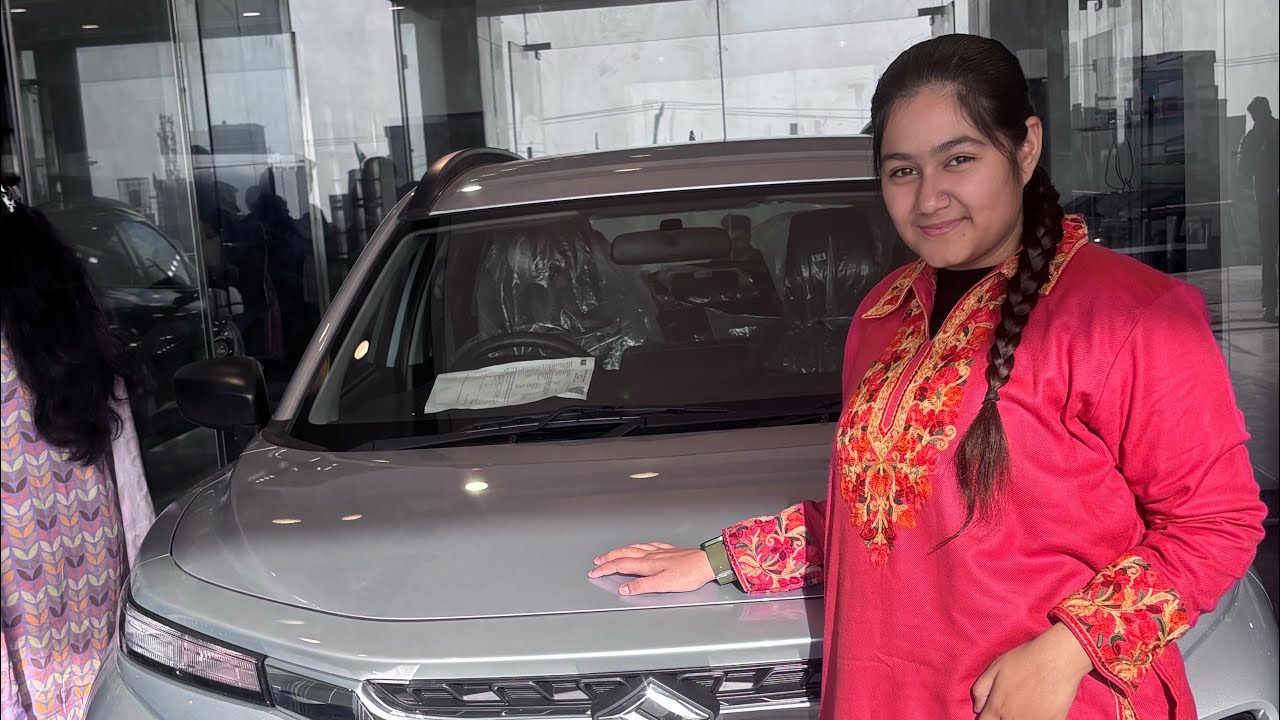 Aaj hum New car ki Delivery lene  ja raha hai 