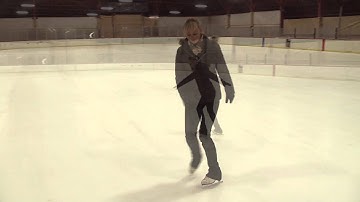 USFSA Basic Skills: 8A - Moving forward outside three-turn on a circle