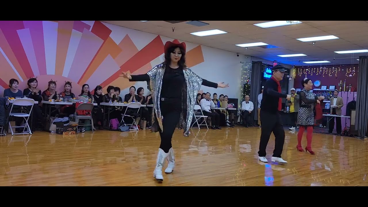 Swd Studio Havanna Cha Linedance Demo at SWD Studio Christmas party 12.23.23 - YouTube